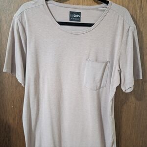 Cuts clothing men curved hem shirt